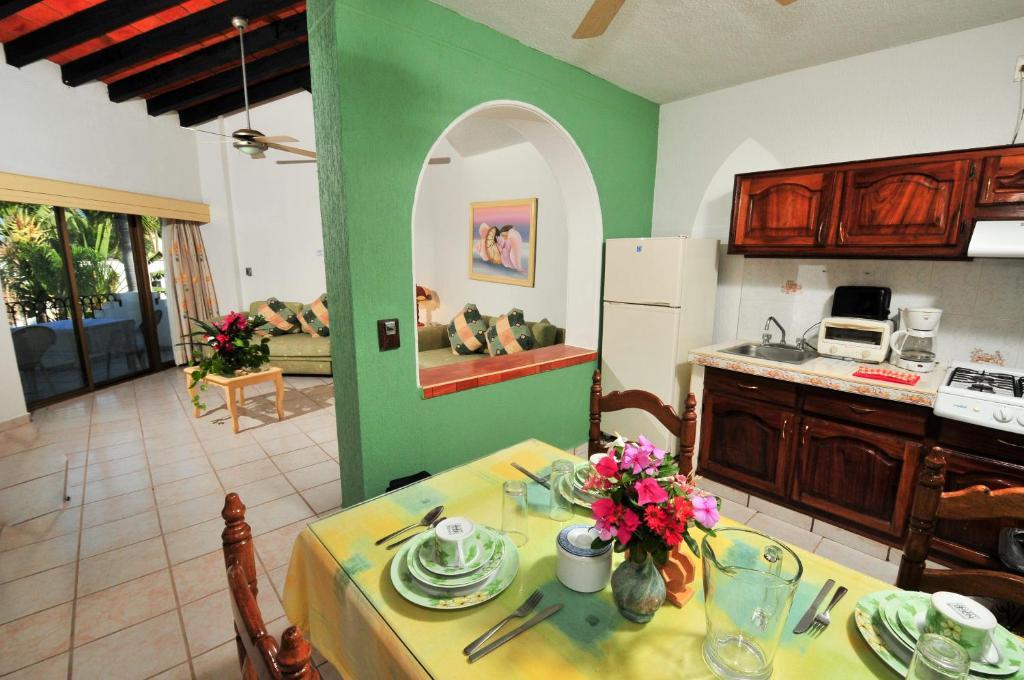 רינקון דה גוויאביטוס Villas Steffany חדר תמונה